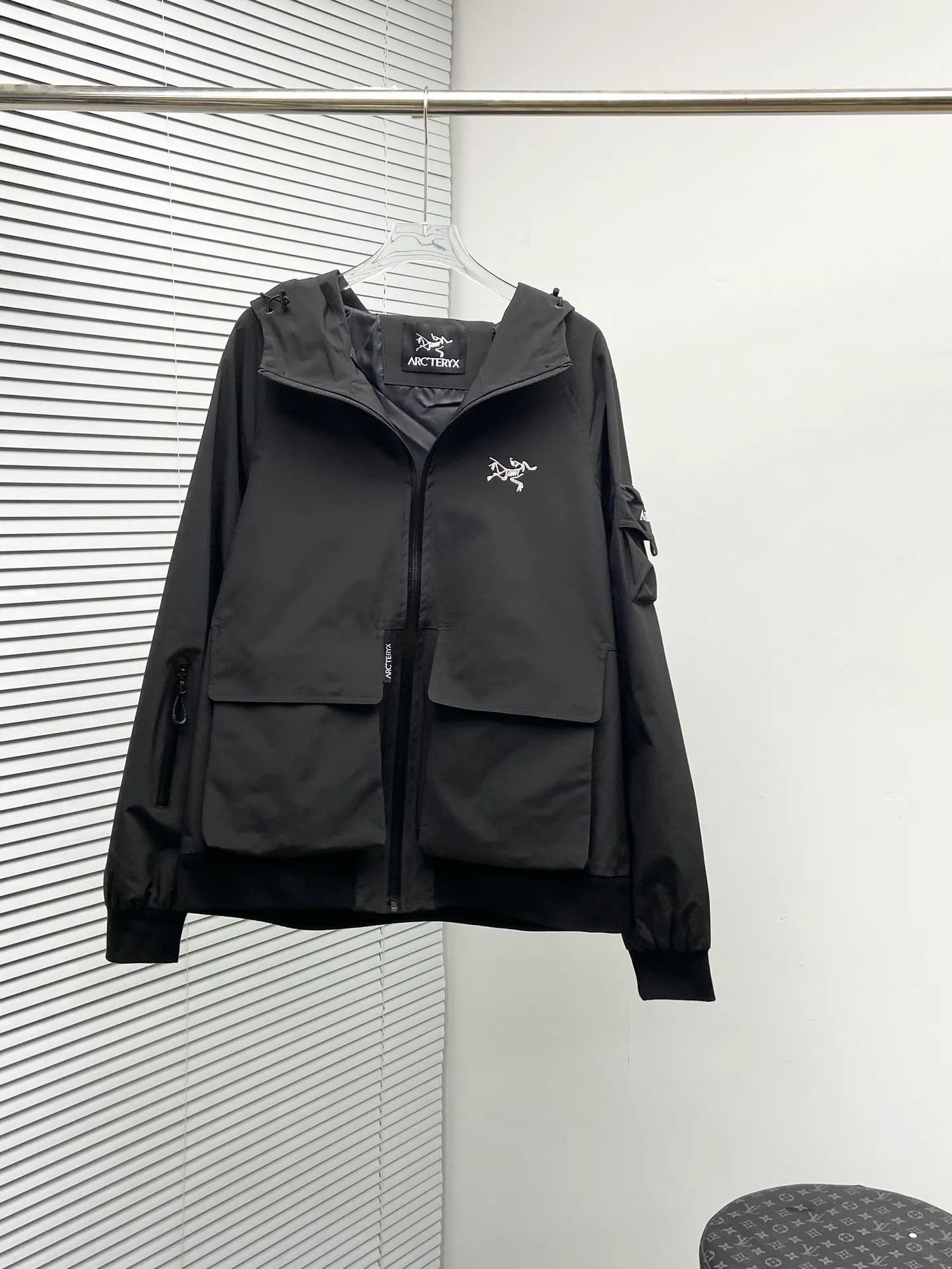 Same Style， ， 2026 New Arrival ， Original Premium Breathable ， ， ， Quality。 ， Sizes：M～3XL，